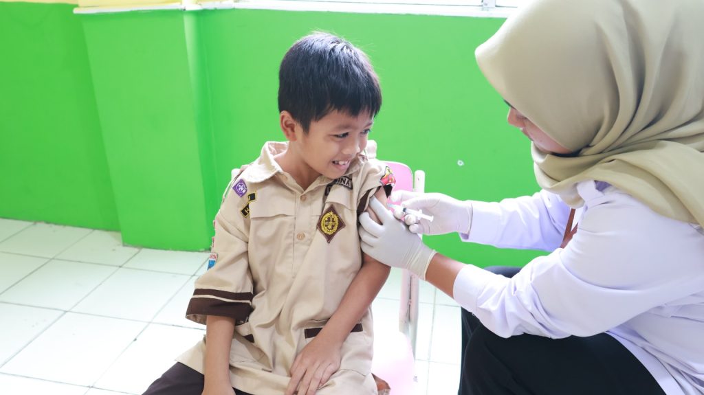 SD Islam Plus Baitul Maal Gelar Imunisasi BIAS Bersama Puskesmas Jurangmangu
